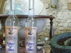 Eau-de-Vie de Poivre de Timut